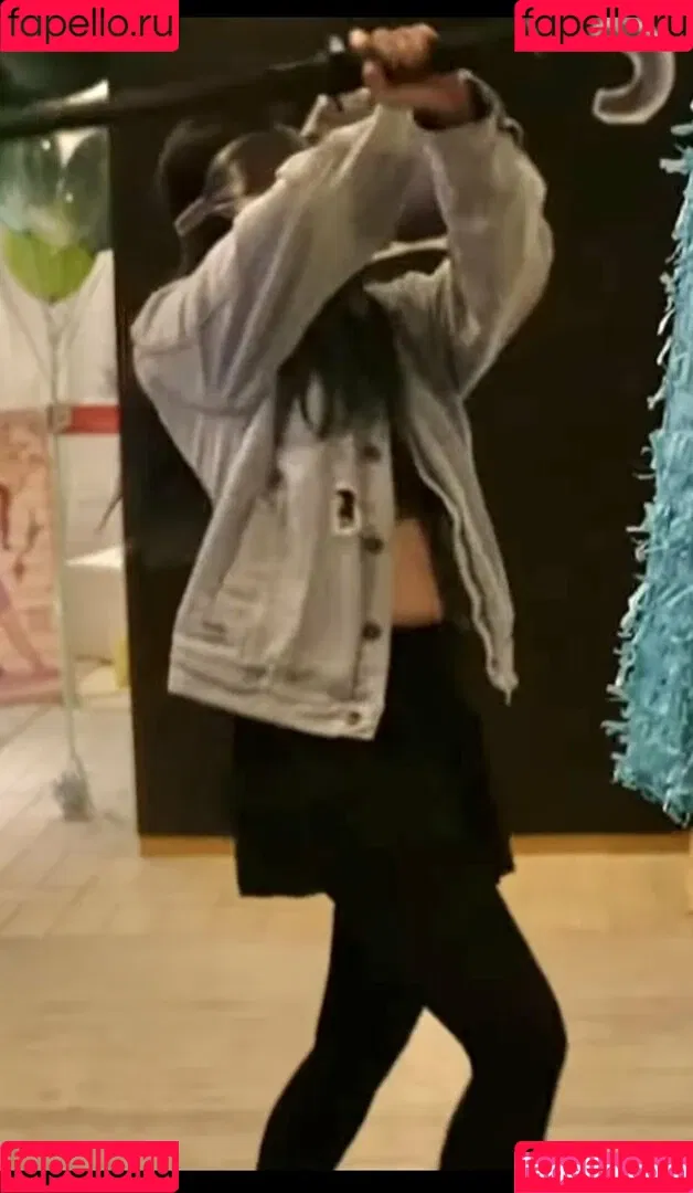 LilyPichu Onlyfans Photo Gallery 