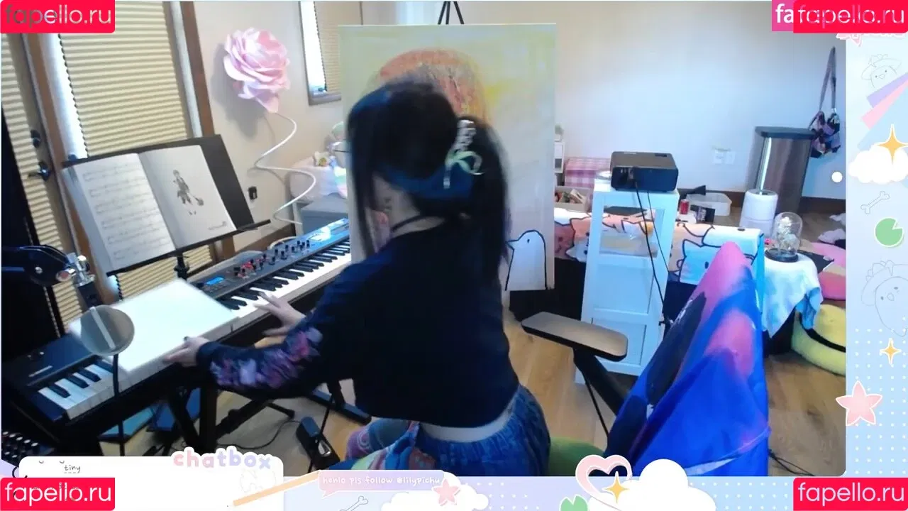 LilyPichu Onlyfans Photo Gallery 