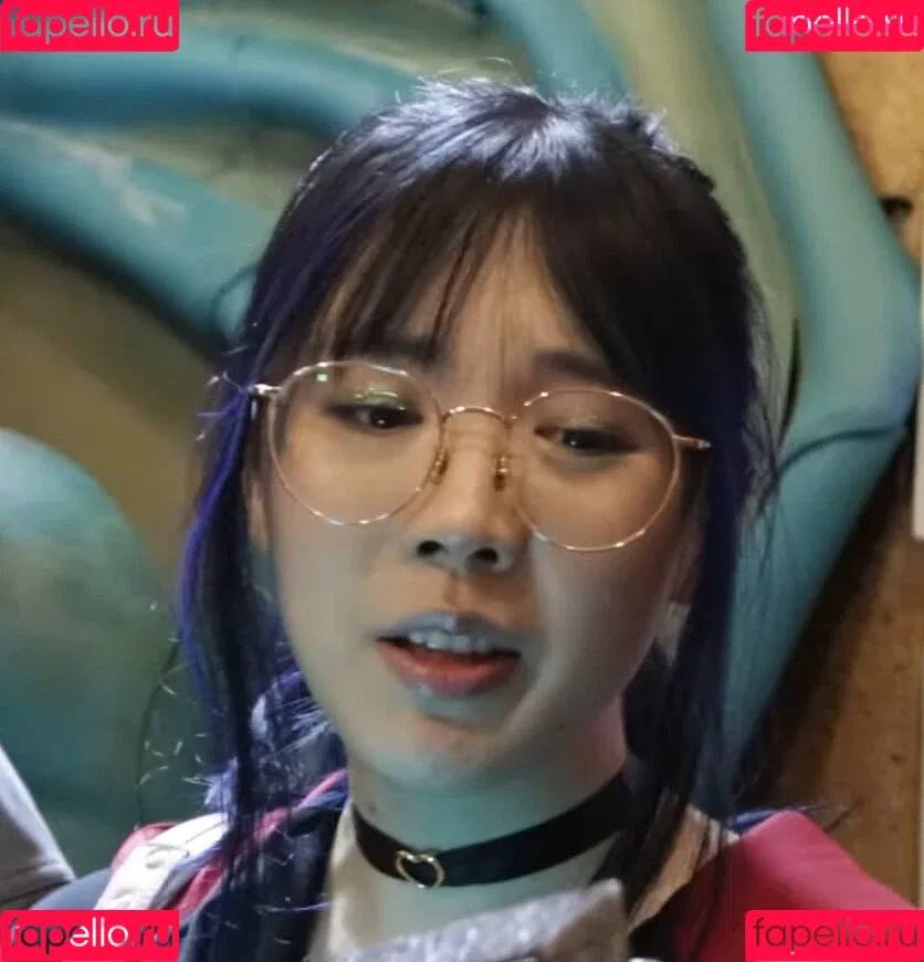 LilyPichu Onlyfans Photo Gallery 