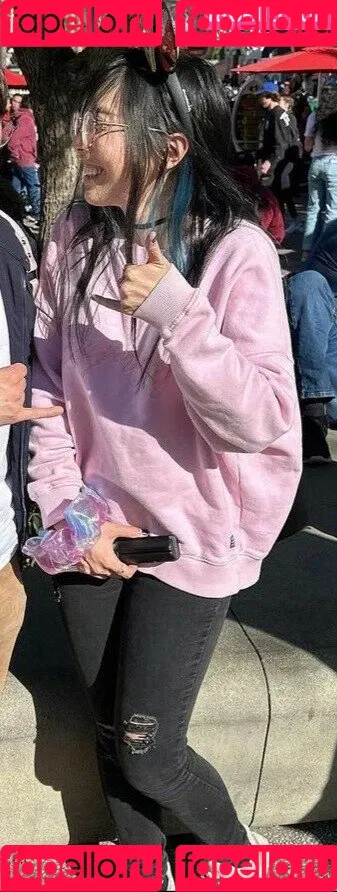 LilyPichu Onlyfans Photo Gallery 