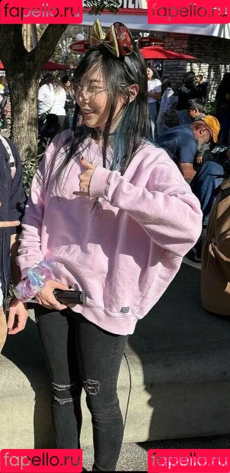 LilyPichu Onlyfans Photo Gallery 