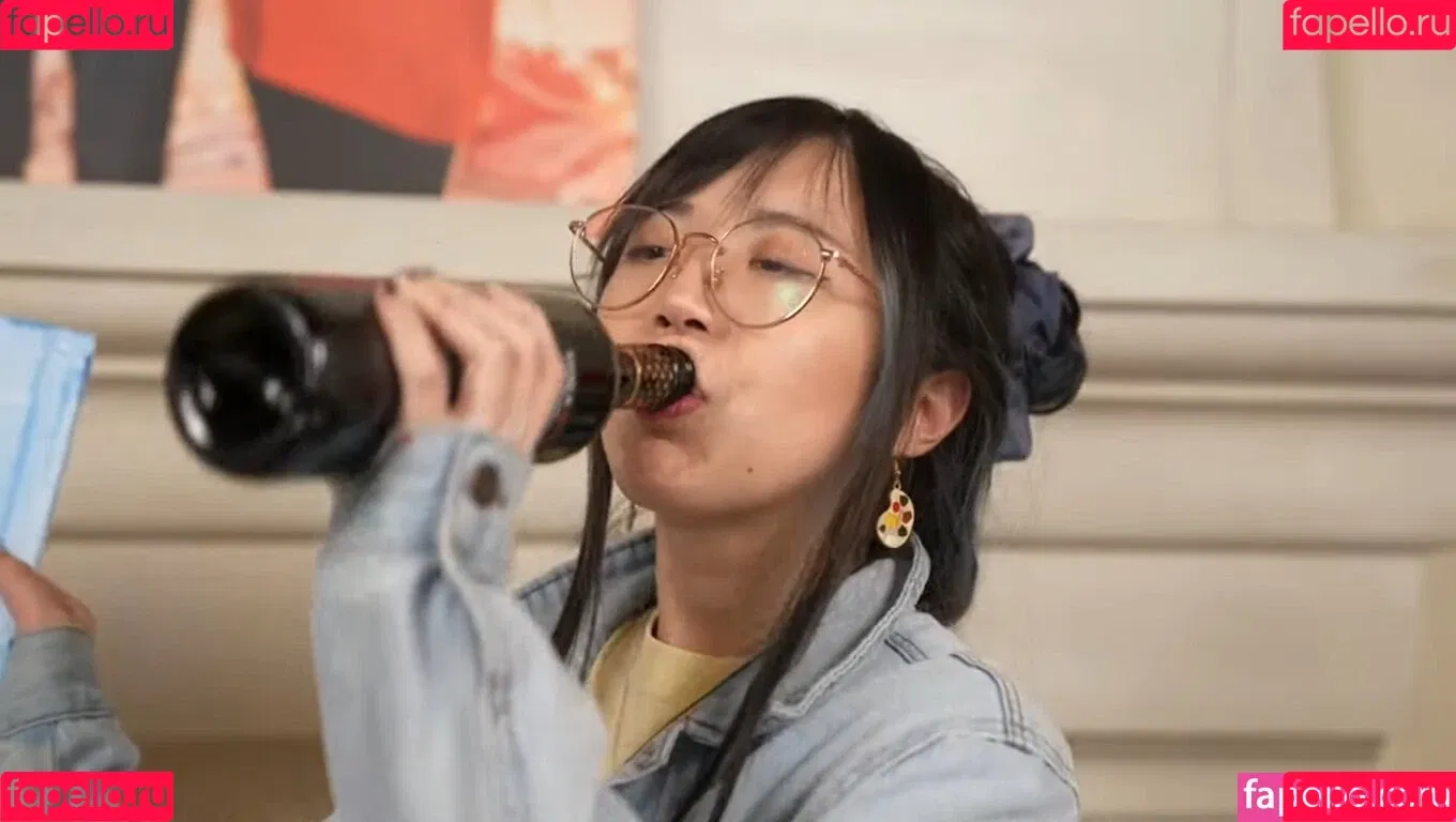 LilyPichu Onlyfans Photo Gallery 