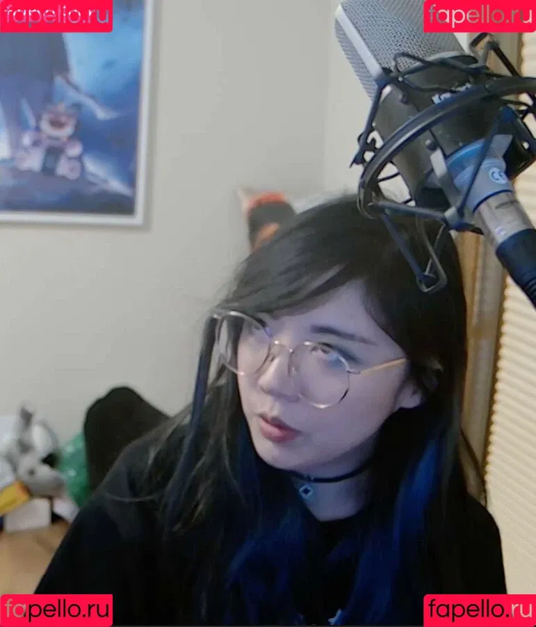 LilyPichu Onlyfans Photo Gallery 