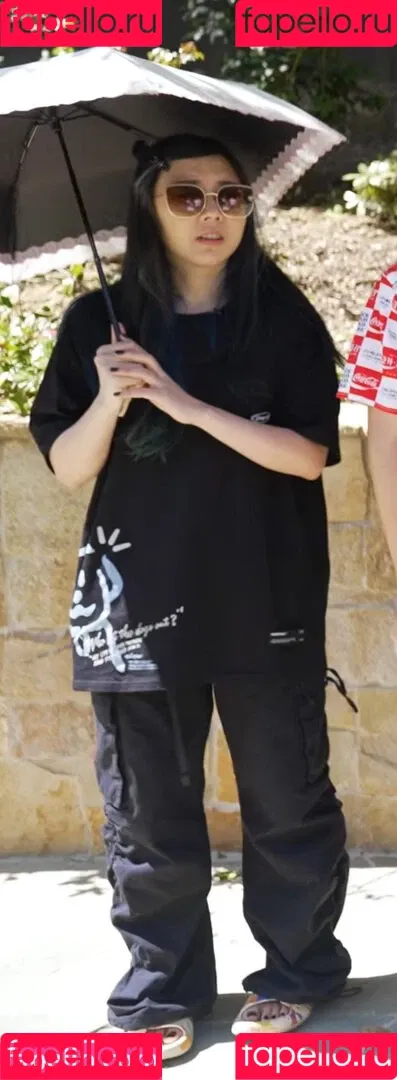 LilyPichu Onlyfans Photo Gallery 
