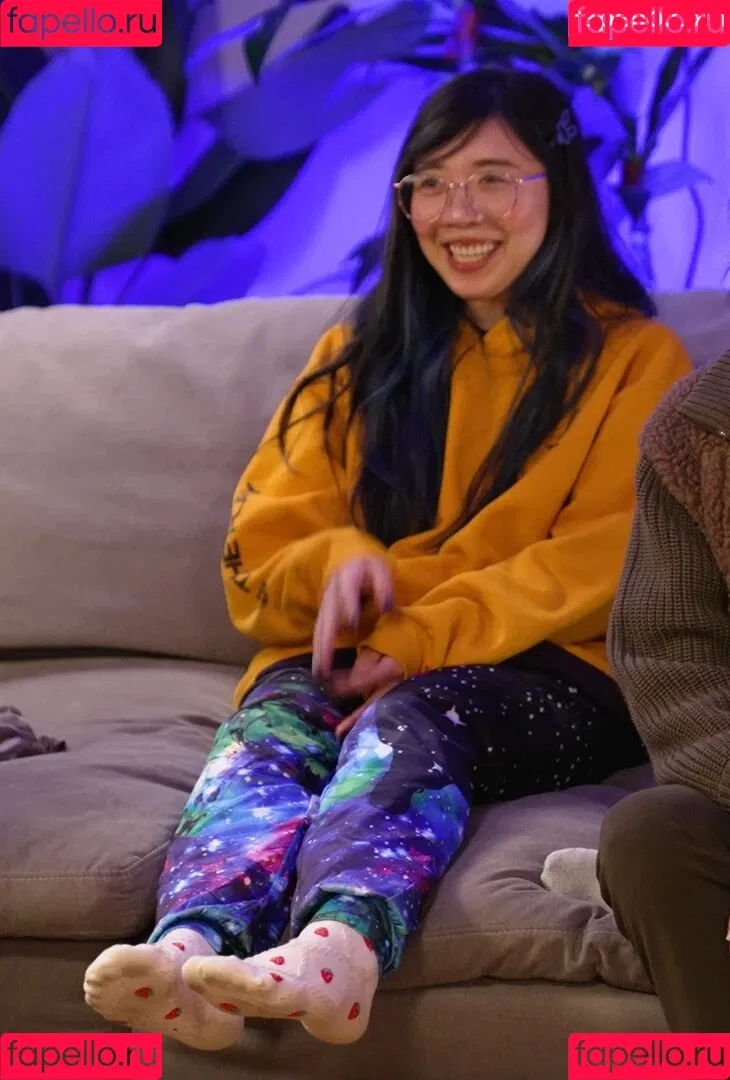 LilyPichu Onlyfans Photo Gallery 