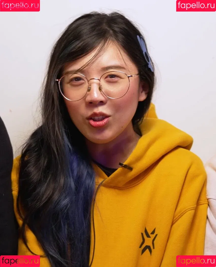 LilyPichu Onlyfans Photo Gallery 