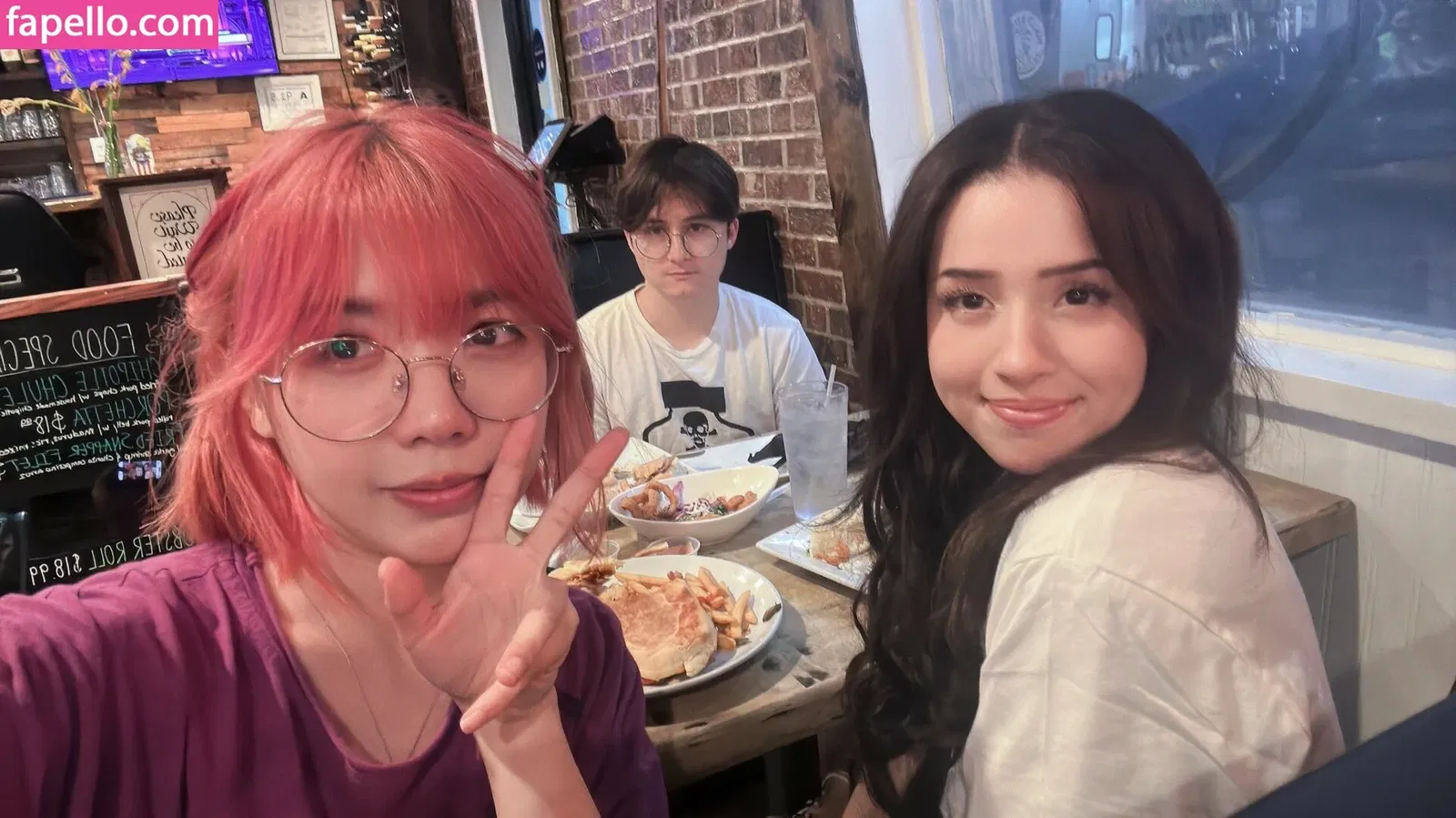 LilyPichu Onlyfans Photo Gallery 