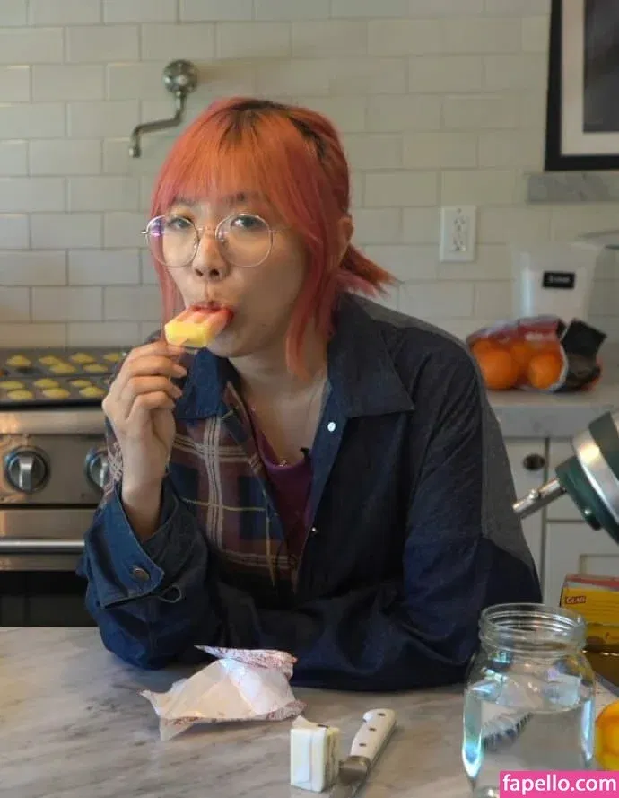 LilyPichu Onlyfans Photo Gallery 