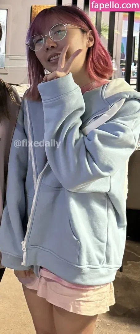 LilyPichu Onlyfans Photo Gallery 