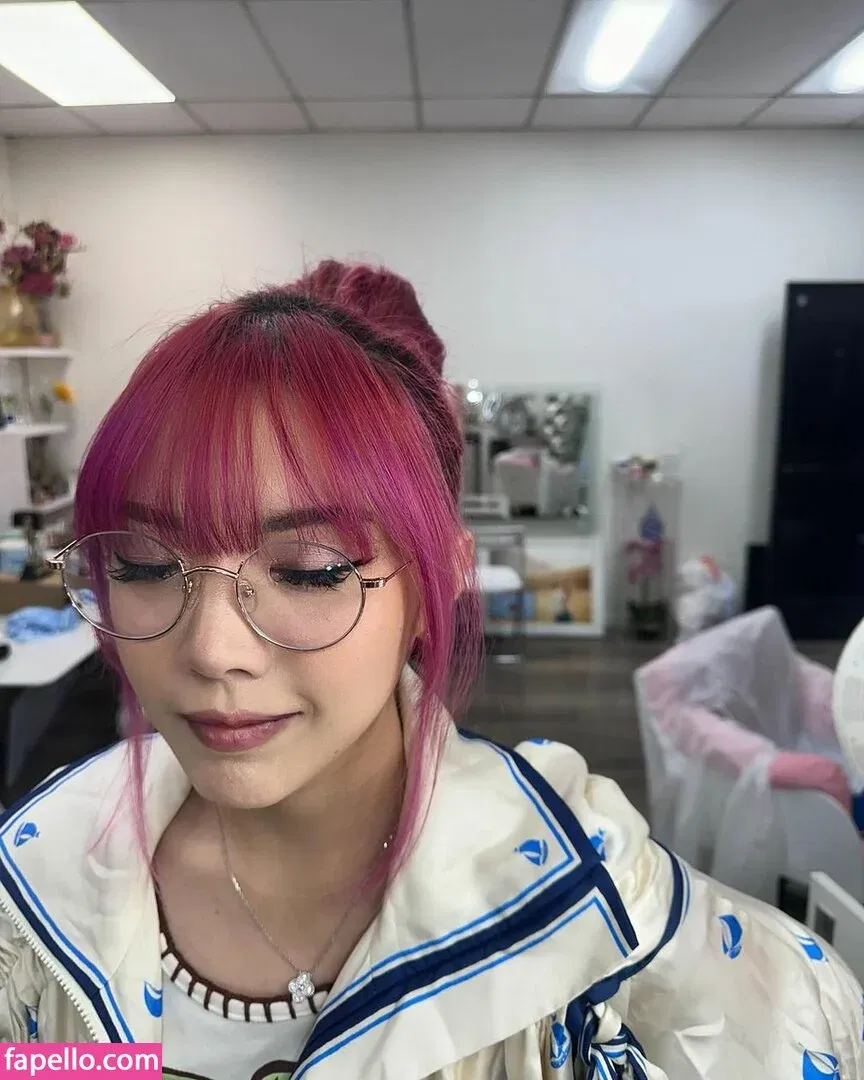 LilyPichu Onlyfans Photo Gallery 