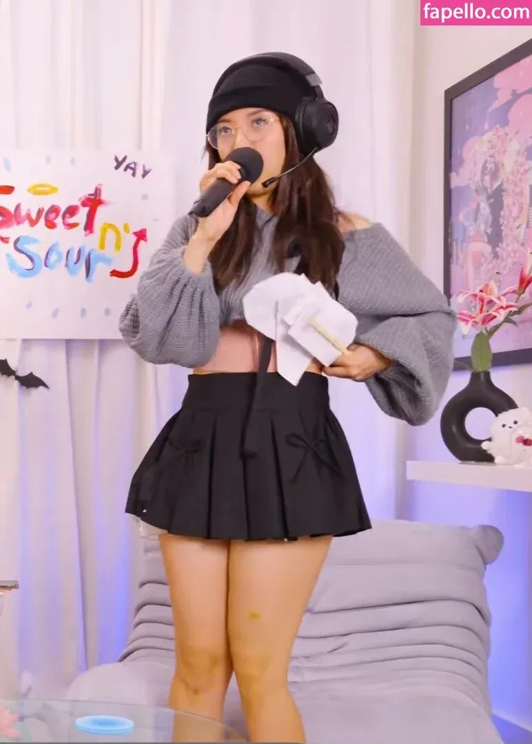 LilyPichu Onlyfans Photo Gallery 