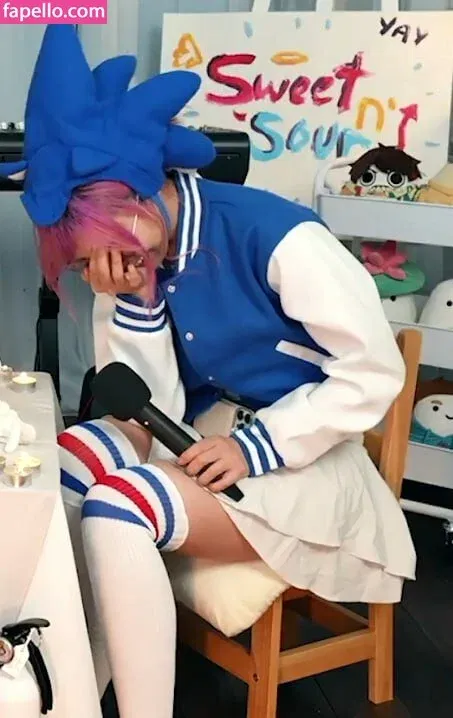 LilyPichu Onlyfans Photo Gallery 