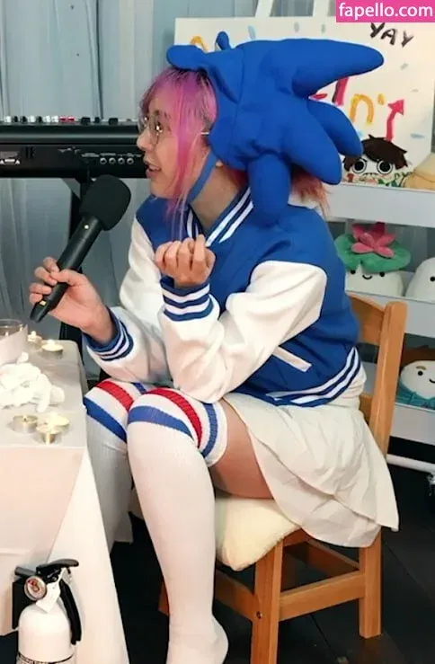 LilyPichu Onlyfans Photo Gallery 
