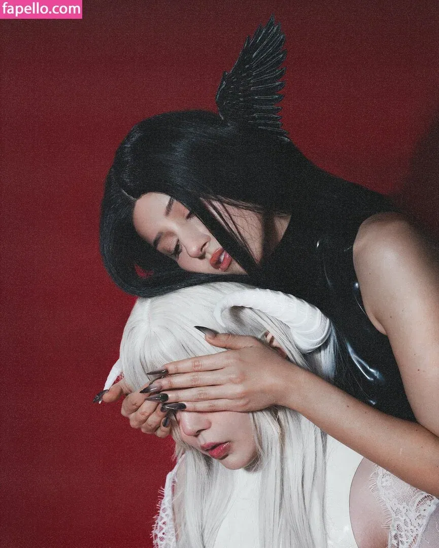 LilyPichu Onlyfans Photo Gallery 