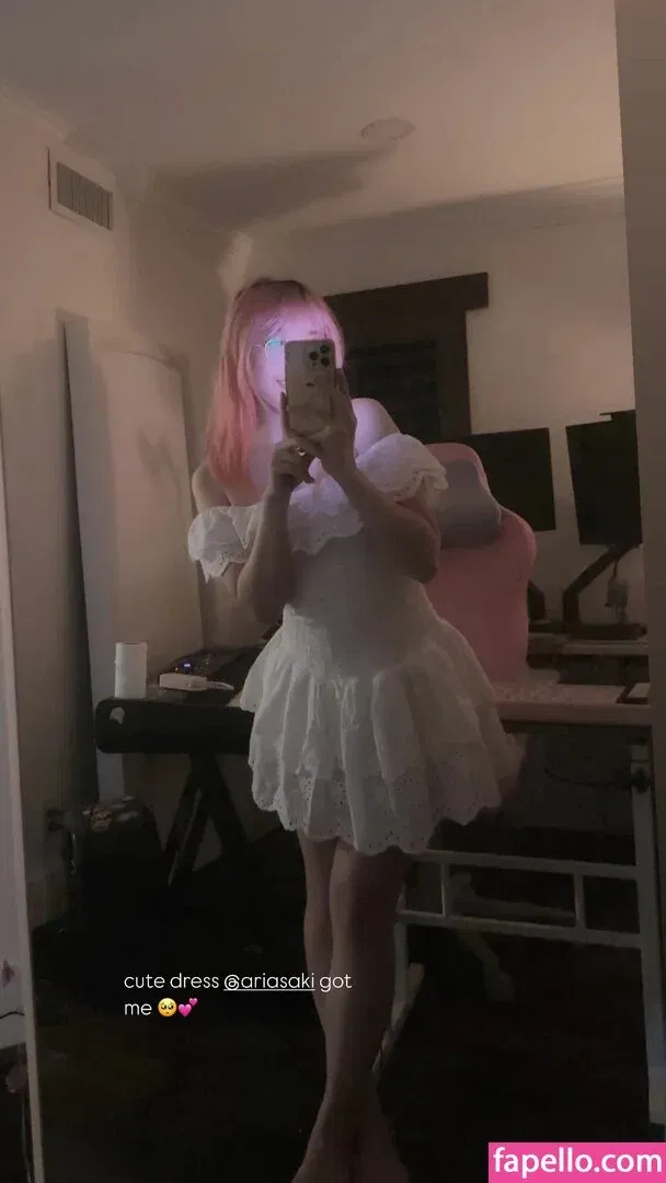 LilyPichu Onlyfans Photo Gallery 