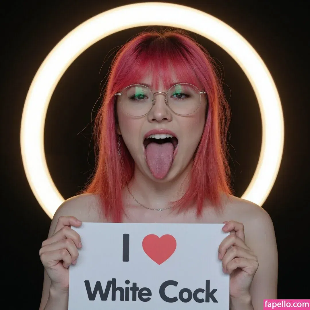 LilyPichu Onlyfans Photo Gallery 