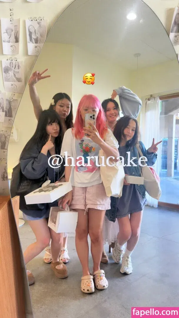 LilyPichu Onlyfans Photo Gallery 