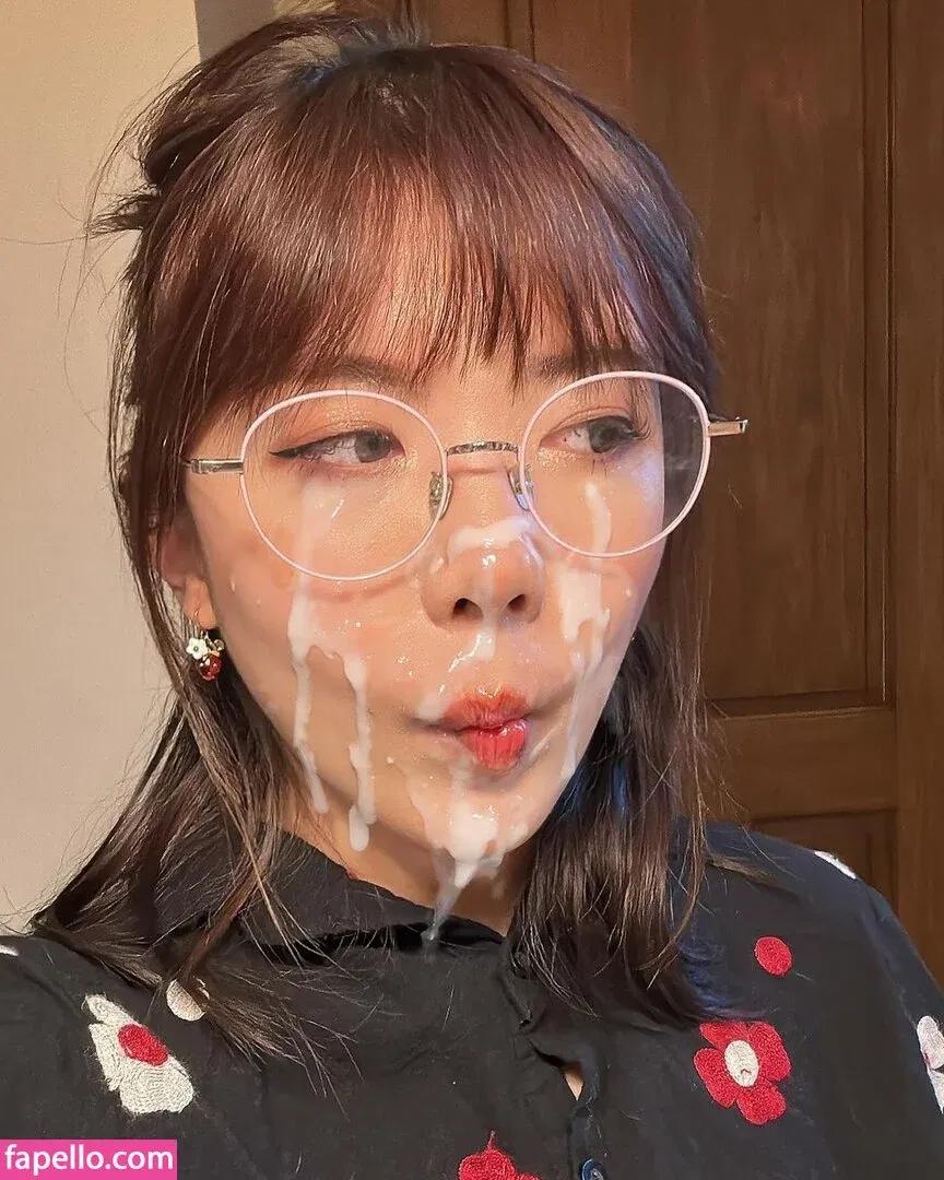 LilyPichu Onlyfans Photo Gallery 