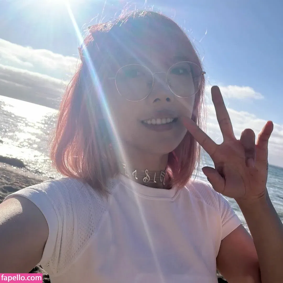 LilyPichu Onlyfans Photo Gallery 