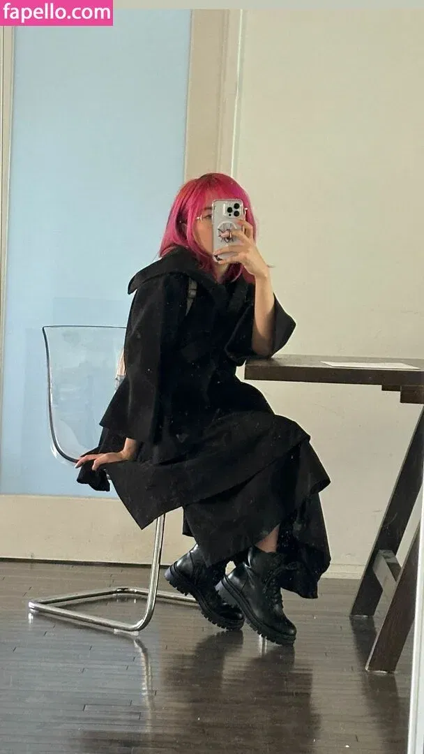 LilyPichu Onlyfans Photo Gallery 