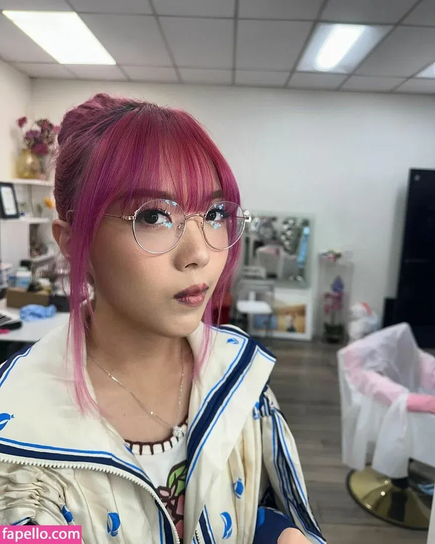 LilyPichu Onlyfans Photo Gallery 