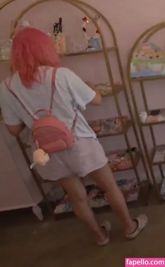 LilyPichu Onlyfans Photo Gallery 