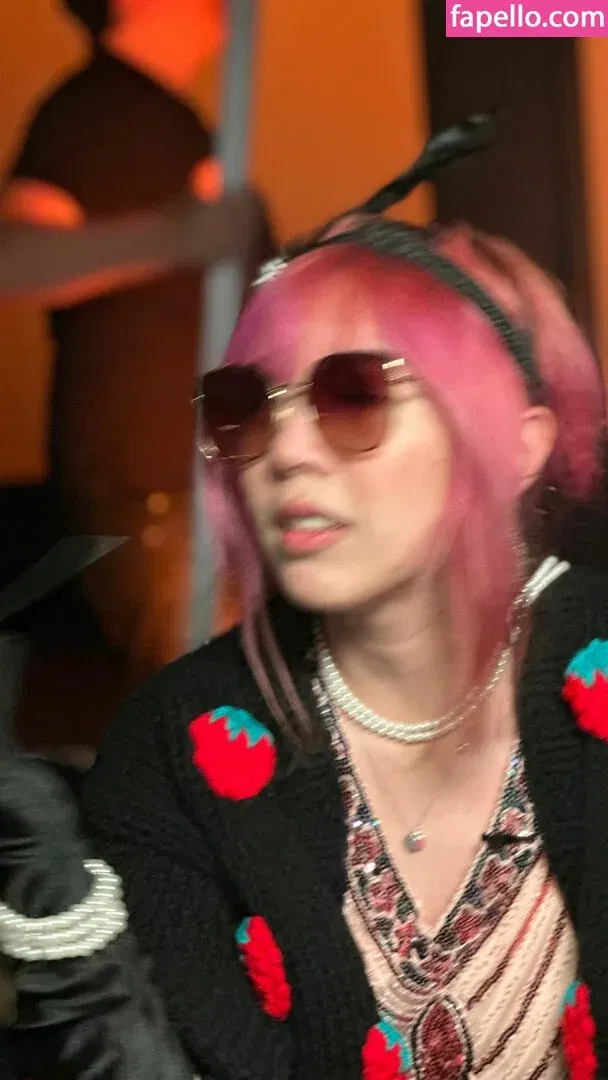 LilyPichu Onlyfans Photo Gallery 