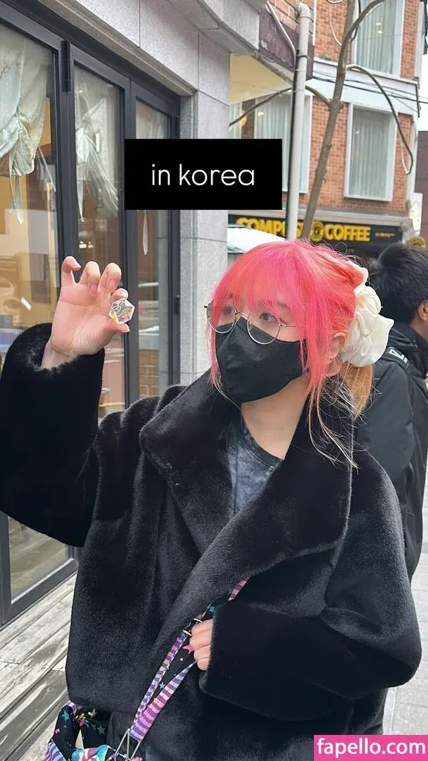 LilyPichu Onlyfans Photo Gallery 