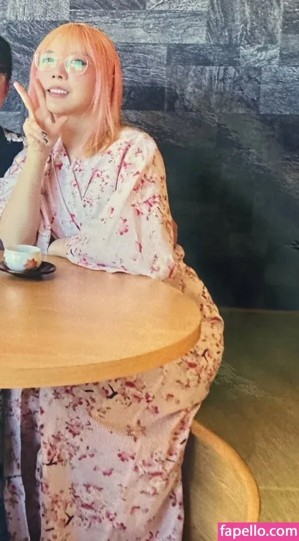 LilyPichu Onlyfans Photo Gallery 