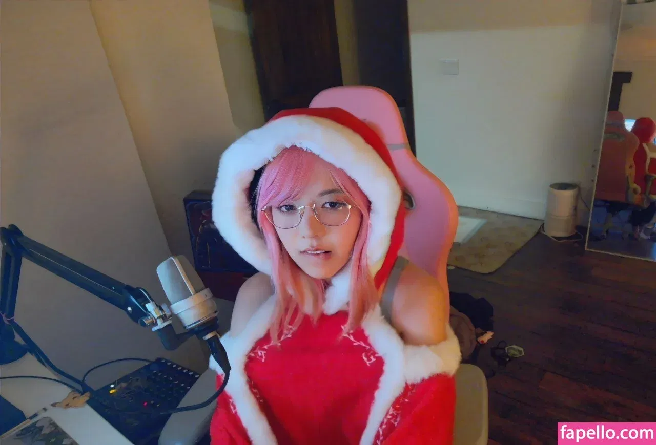 LilyPichu Onlyfans Photo Gallery 
