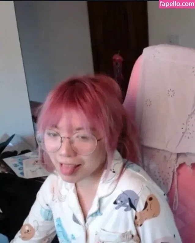 LilyPichu Onlyfans Photo Gallery 