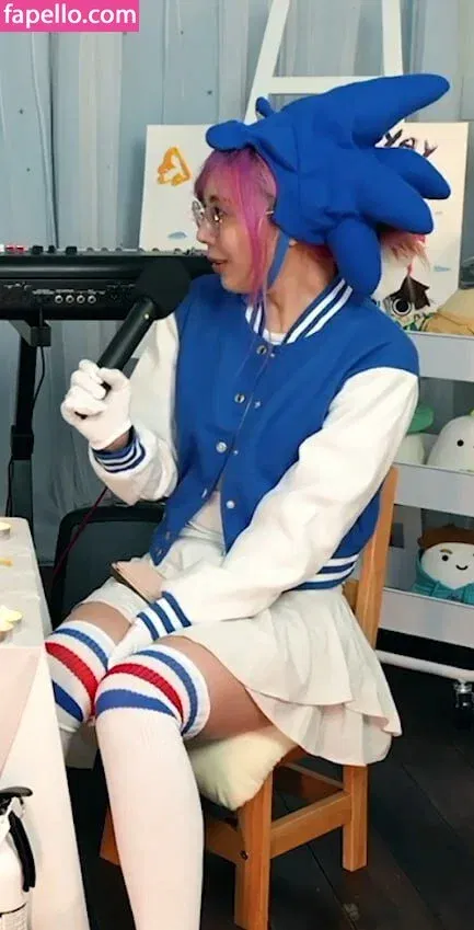 LilyPichu Onlyfans Photo Gallery 