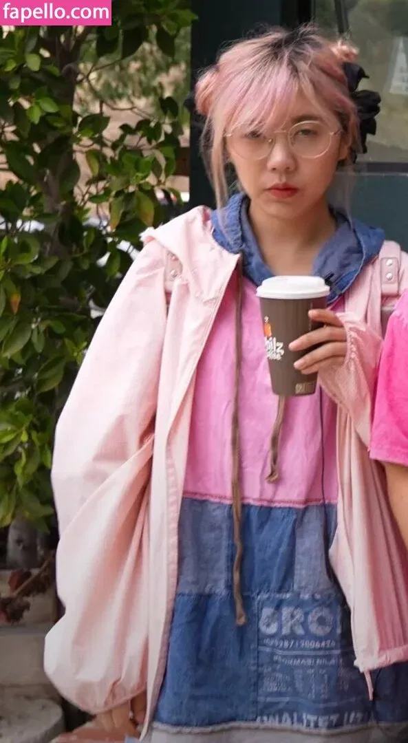 LilyPichu Onlyfans Photo Gallery 