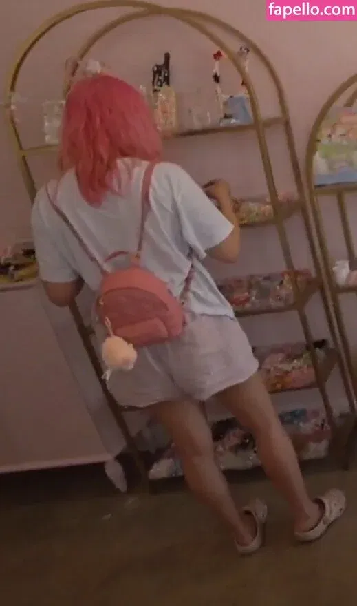 LilyPichu Onlyfans Photo Gallery 