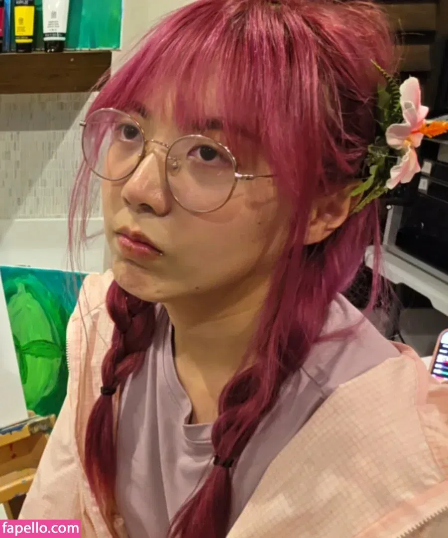 LilyPichu Onlyfans Photo Gallery 