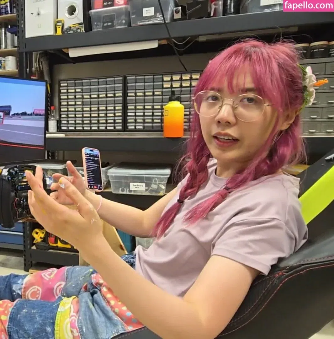 LilyPichu Onlyfans Photo Gallery 