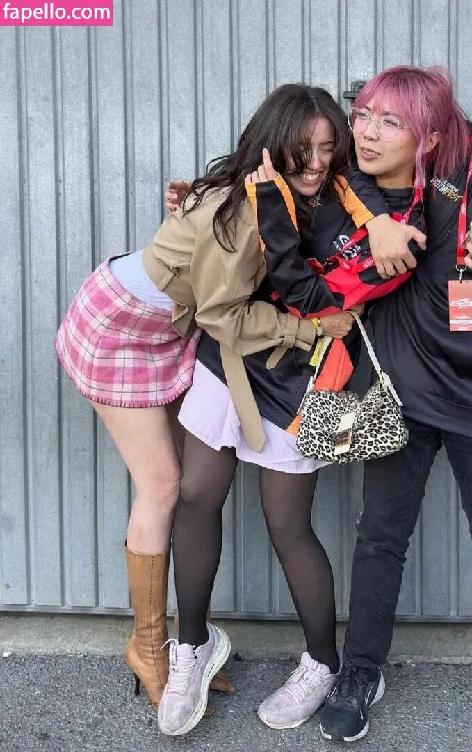 LilyPichu Onlyfans Photo Gallery 