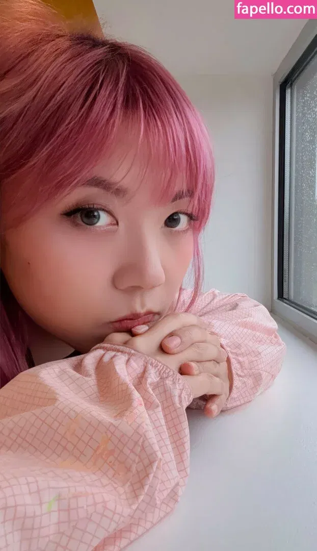 LilyPichu Onlyfans Photo Gallery 