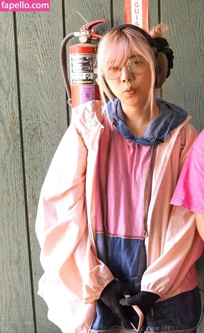 LilyPichu Onlyfans Photo Gallery 