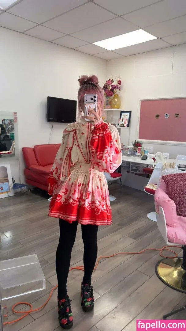 LilyPichu Onlyfans Photo Gallery 