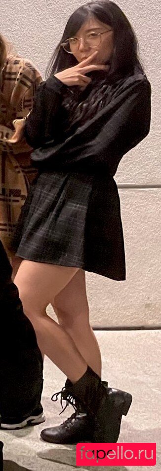 LilyPichu Onlyfans Photo Gallery 