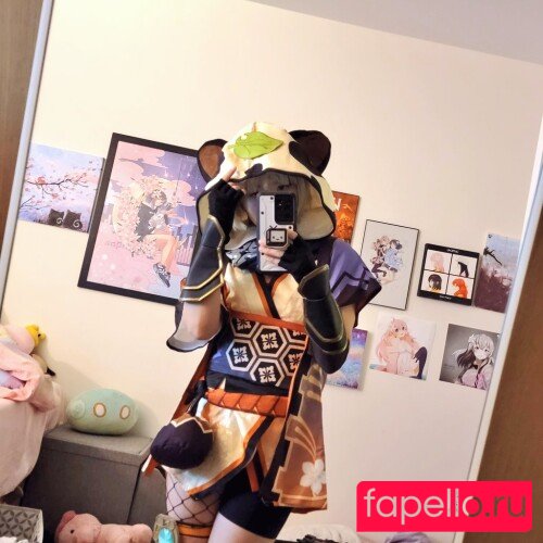 LilyPichu Onlyfans Photo Gallery 