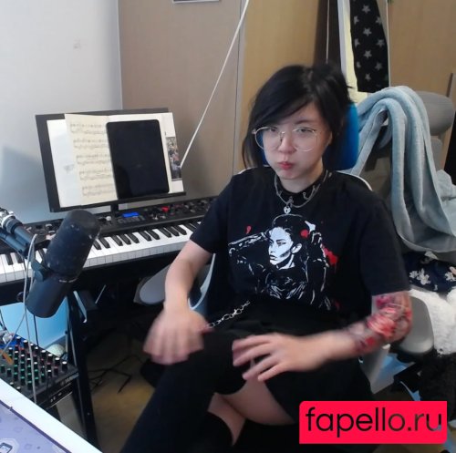 LilyPichu Onlyfans Photo Gallery 