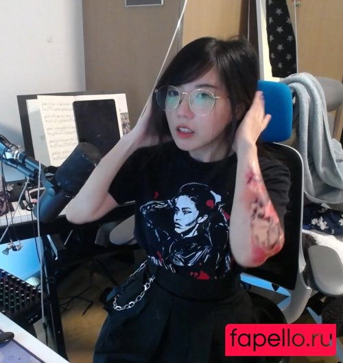 LilyPichu Onlyfans Photo Gallery 