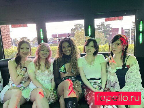 LilyPichu Onlyfans Photo Gallery 