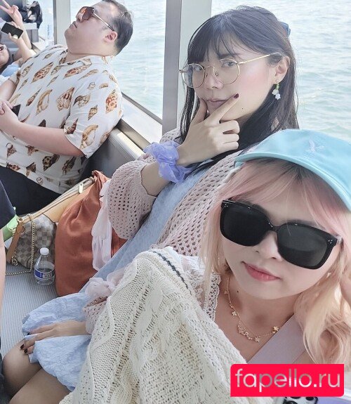 LilyPichu Onlyfans Photo Gallery 