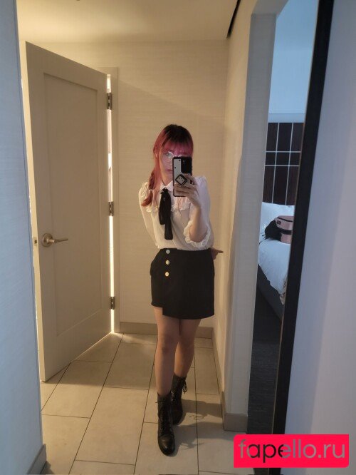 LilyPichu Onlyfans Photo Gallery 