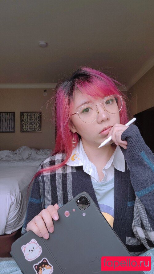 LilyPichu Onlyfans Photo Gallery 