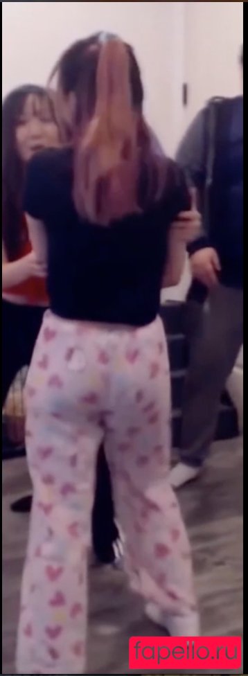 LilyPichu Onlyfans Photo Gallery 