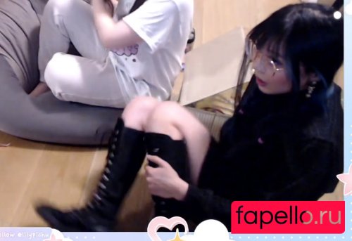 LilyPichu Onlyfans Photo Gallery 